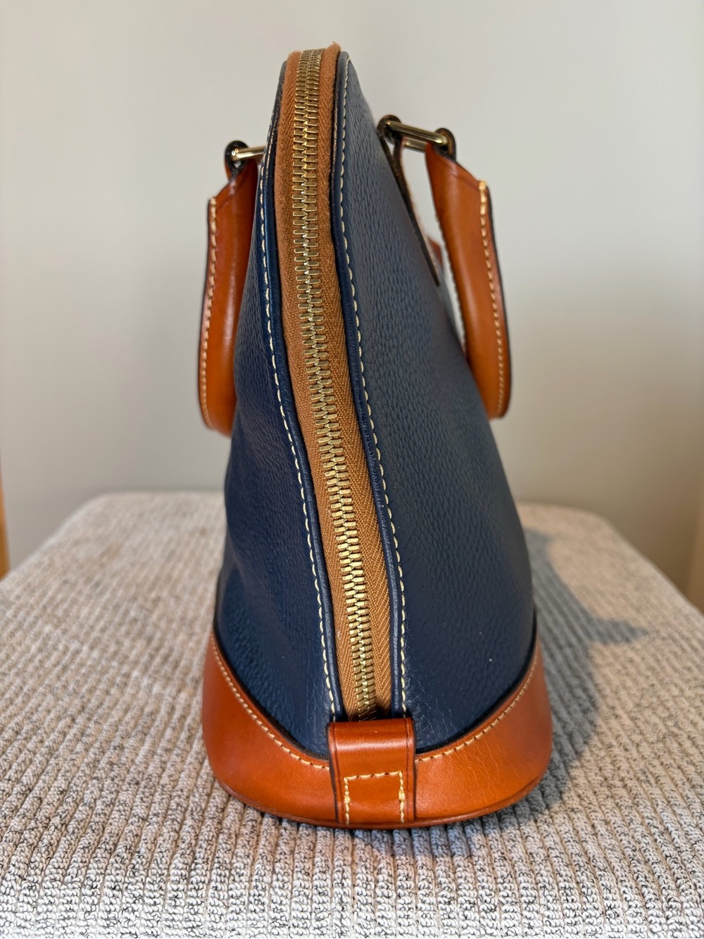 Dooney & Bourke Pebbled Leather Dome Satchel Bag Navy Blue/Brown Trim - Picture 6 of 15